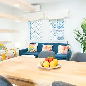 https://la-casa-de-los-naranjos.es-andalucia.com