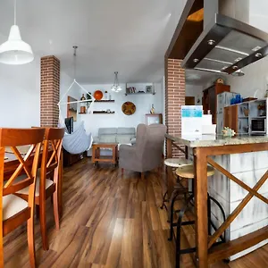 https://valdelagrana-sunset-deluxe-apartment.es-andalucia.com